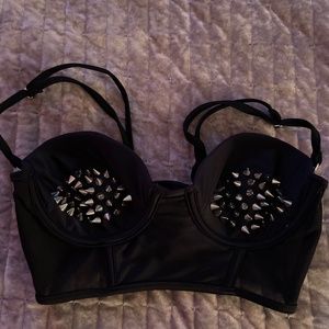 Vintage black crop top with studs
